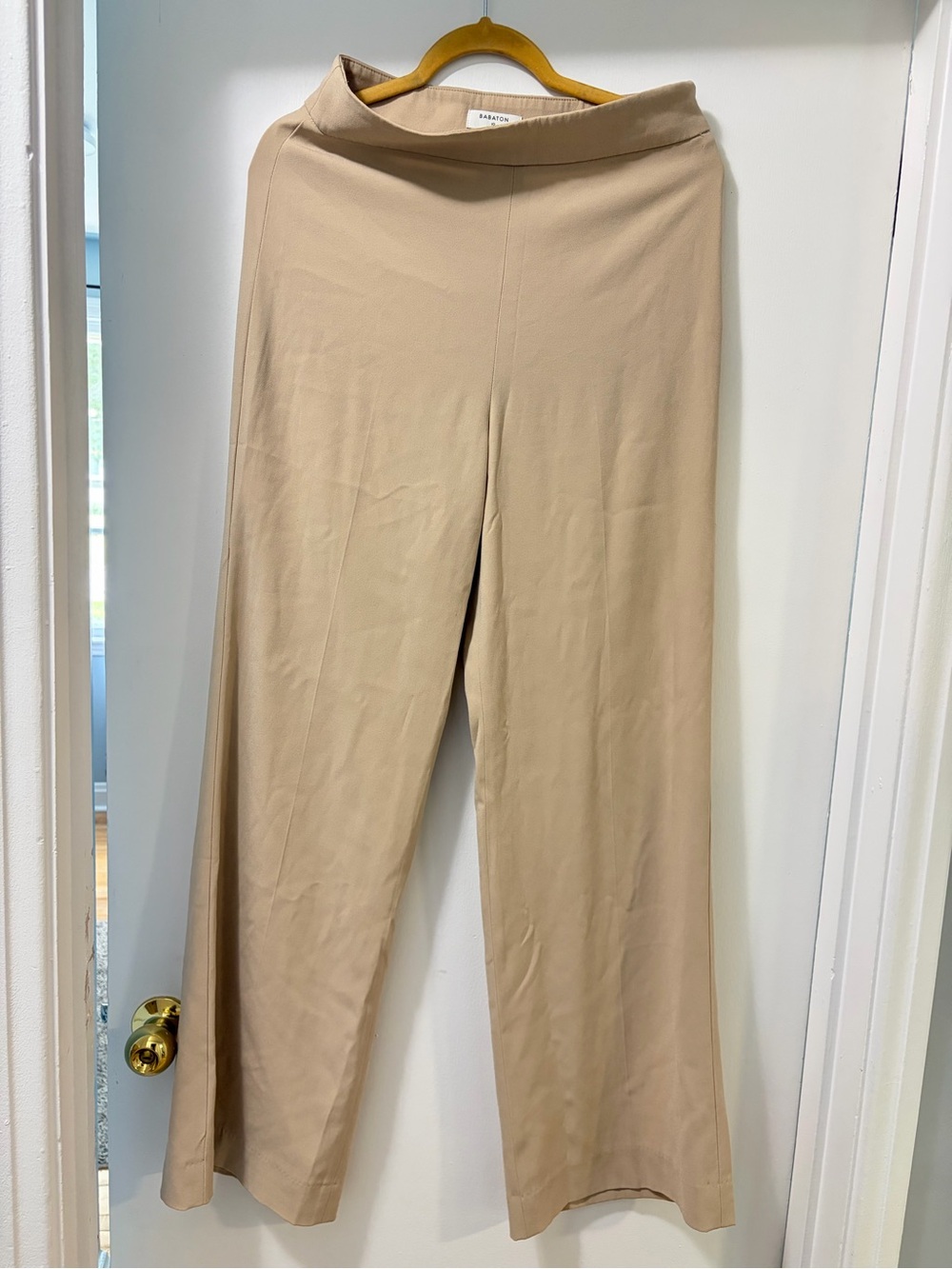 Aritzia Babaton Size 10 Wide Leg Trouser